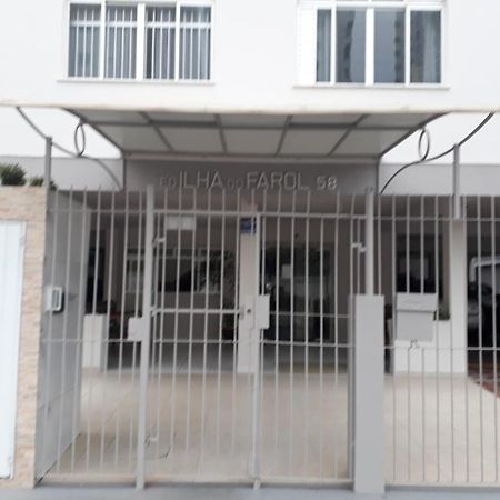 Otimo Apto. 180 Metros Da Praia Balneário Camboriú Extérieur photo